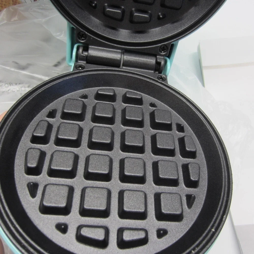 Nostalgia MyMini Personal Electric Waffle‎ Maker, MWF5TL  Teal Blue